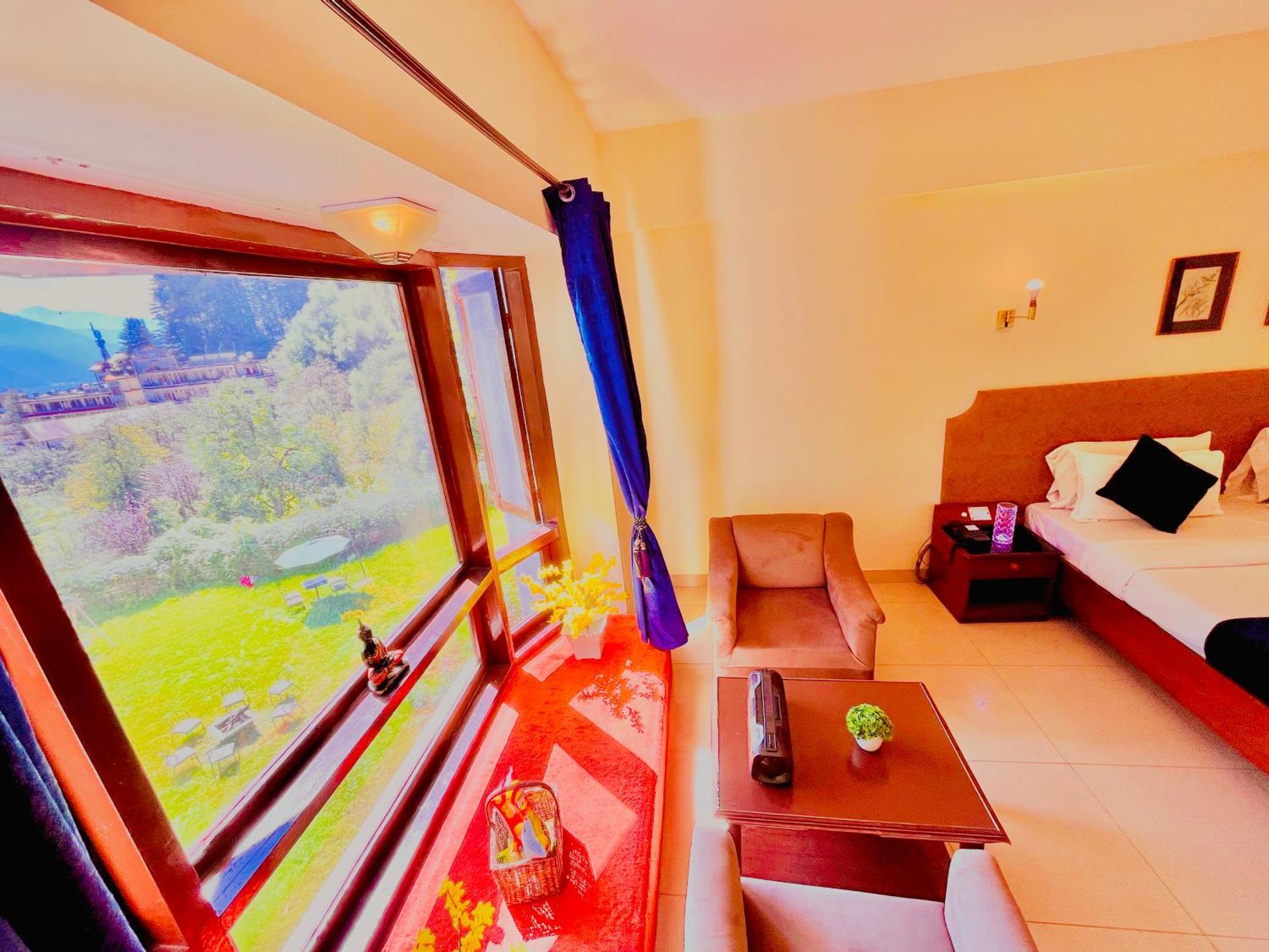 Ramayan Resort, In City Centre Manali By Ramanand Sagar 외부 사진